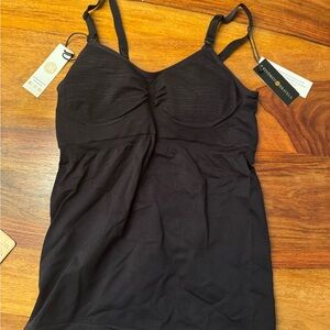 Kindred Bravely Sublime Hands-Free Pumping & Nursing Tank